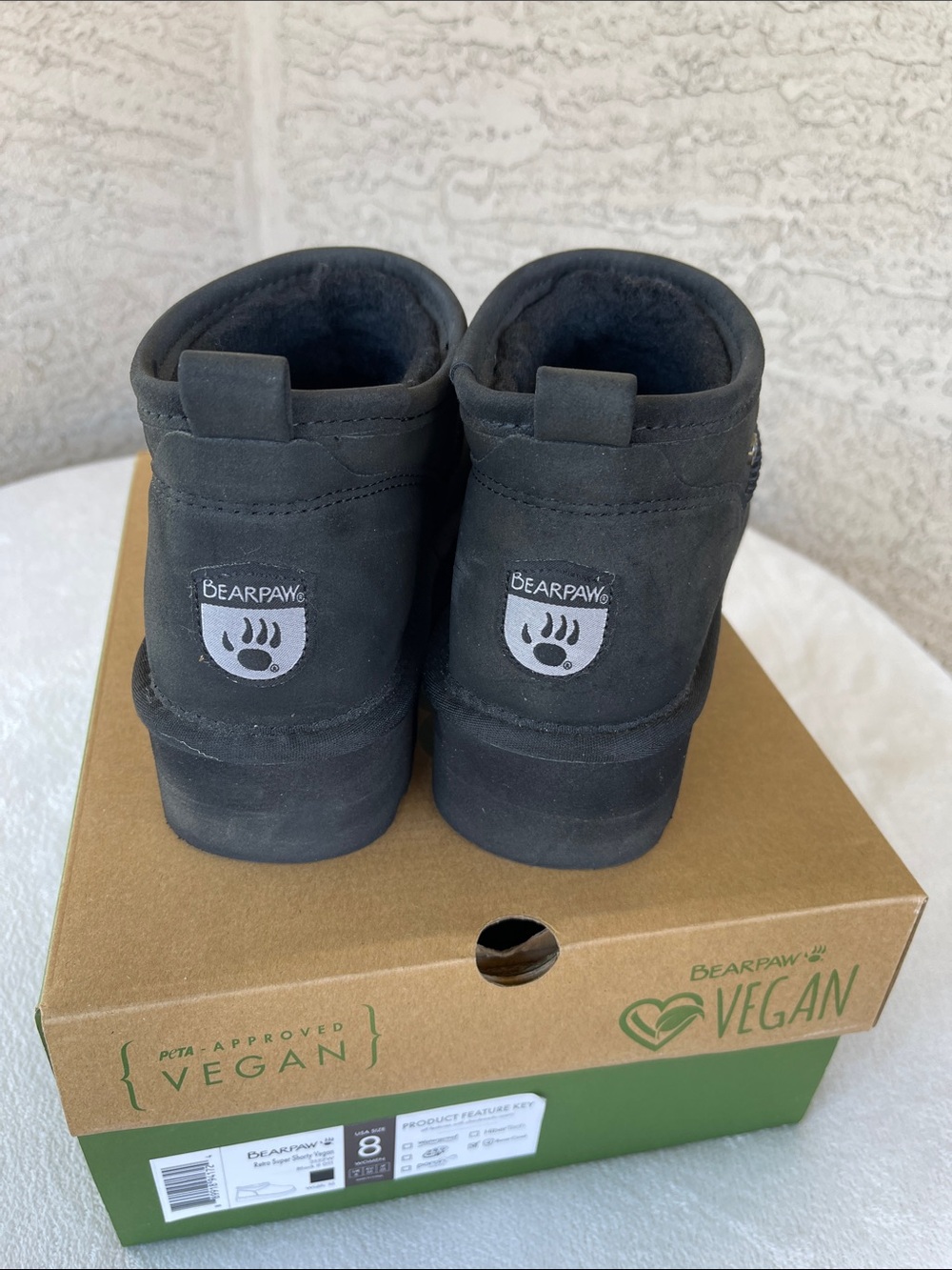 BEARPAW Retro Super Shorty Black Platform Boots Size 8 Vegan - Picture 3 of 4